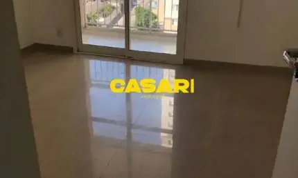 Apartamento com 2 dormitórios, lazer, próximo ao comércio.