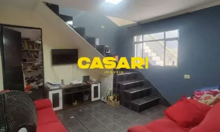 Sobrado Amplo com 3 Dormitórios e Churrasqueira para Alugar em Diadema – Ao Lado do Terminal Piraporinha
