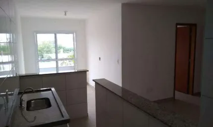 Ótimo apartamento com 2 dormitórios, sendo 1 suíte, em localização privilegiada!