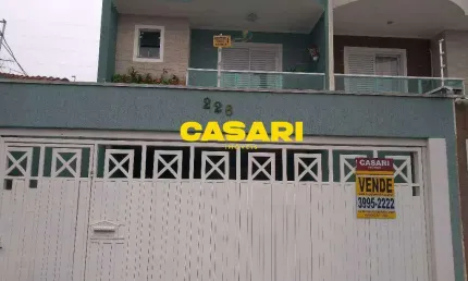 Sobrado moderno com 3 suítes e 205m² à venda na Independência – São Bernardo do Campo/SP