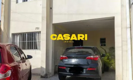 Sobrado 4 Dormitórios à Venda com Suíte e 3 Vagas – Excelente Localização em São Bernardo do Campo