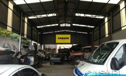 Galpão Comercial à Venda em São Caetano do Sul – Rua Senador Roberto Simonsen, Bairro Cerâmica