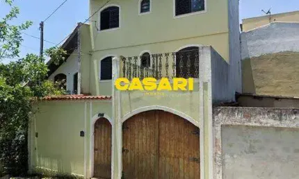 Sobrado com 3 dormitórios para alugar, 200 m² - Nova Petrópolis - São Bernardo do Campo/SP