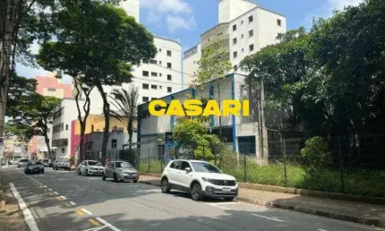 Prédio comercial com 983m² de terreno para alugar em rudge ramos – estrutura completa