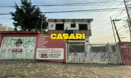 Terreno com galpão e casa para reforma – 500m² em ótima localização