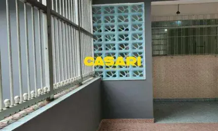 Sobrado com 4 dormitórios para alugar, 250 m² - Jardim - Santo André/SP