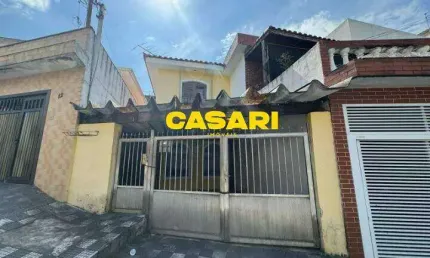 Sobrado com 2 Dormitórios à Venda em São Bernardo – Próximo à Av. Álvaro Guimarães
