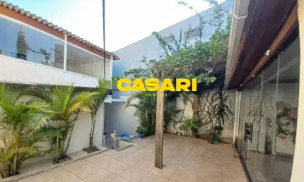 Sobrado com 4 dormitórios à venda, 200 m² - Nova Gerti - São Caetano do Sul/SP