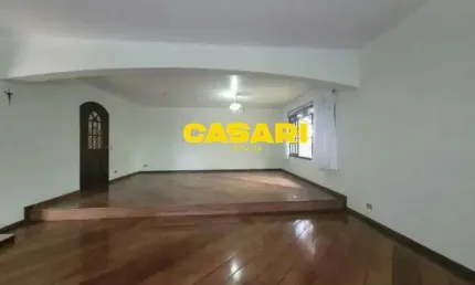 Sobrado 4 Dormitórios no Jardim do Mar – Amplo, Versátil e Comercial em São Bernardo do Campo