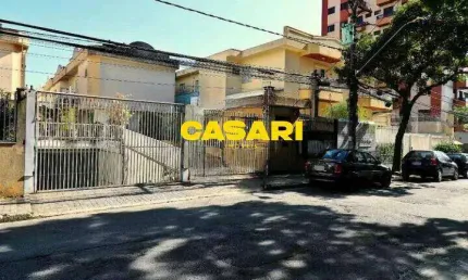 Sobrado com 3 dormitórios à venda, 180 m² - Vila Scarpelli - Santo André/SP