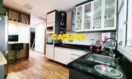 Sobrado com 3 dormitórios à venda, 238 m² - Canhema - Diadema/SP