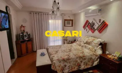 Sobrado com 3 dormitórios à venda – 282m², suíte e 3 vagas – jordanópolis (chácara sergipe)
