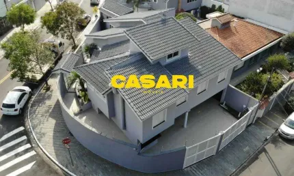 Casa com 4 dormitórios e 3 suítes à venda no bairro dos casa – 280m² em são bernardo do campo