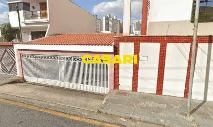 Sobrado à venda com 3 dormitórios e 400 m² na vila bastos – santo andré/sp