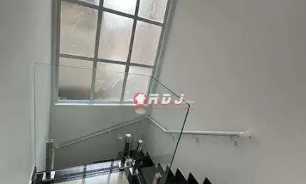 Sobrado com 3 dormitórios à venda, 94 m² por R$ 1.035.000,00 - Embaré - Santos/SP
