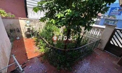 Casa com 2 dormitórios à venda, 124 m² por R$ 649.000,00 - Macuco - Santos/SP
