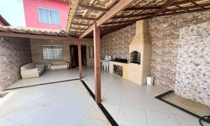 Casa com 4 dormitórios à venda, 280 m² por R$ 600.000,00 - Verão Vermelho - Cabo Frio/RJ