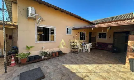 Casa com 2 dormitórios à venda, 60 m² por R$ 170.000,00 - Unamar - Cabo Frio/RJ