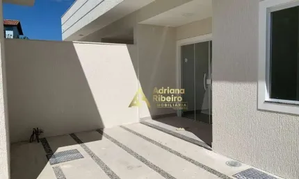 Casa com 2 dormitórios à venda, 65 m² por R$ 305.000 - Guriri - Cabo Frio/RJ