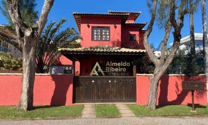 Casa com 4 dormitórios à venda, 198 m² por R$ 650.000,00 - Long Beach (Tamoios) - Cabo Frio/RJ