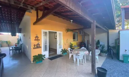 Casa com 2 dormitórios à venda, 210 m² por R$ 260.000,00 - Unamar - Cabo Frio/RJ