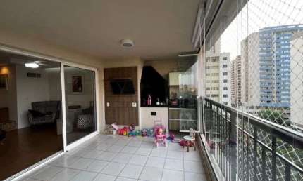 Edifício Premiere de 143 m² - 3 dormitórios sendo 1 suíte e 2 vagas