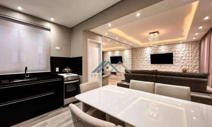 Imponente Casa 100% Mobiliada com 2 dormitórios, sendo 1 suíte à venda, 104 m² por R$ 650.000 - Vila Parque - Santana de Parnaíba/SP