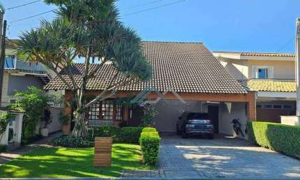 Linda Casa com 3 suítes à venda, 360 m² por R$ 3.180.000 - Alphaville 06 - Santana de Parnaíba/SP