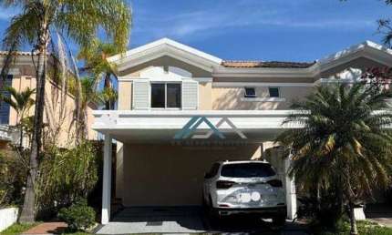 Casa com 3 dormitórios, sendo 1 suíte à venda, 165 m² por R$ 2.080.000 - Tamboré 06 - Santana de Parnaíba/SP