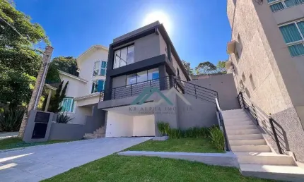 Casa com 4 suítes à venda, 280 m² por R$ 2.200.000 - Valville 1 - Santana de Parnaíba/SP