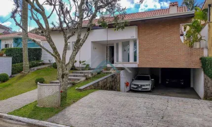 Casa Térrea com 5 dormitórios, sendo 4 suítes 350 m² - venda por R$ 2.270.000 ou aluguel por R$ 13.717/mês - Morada dos Pássaros - Barueri/SP