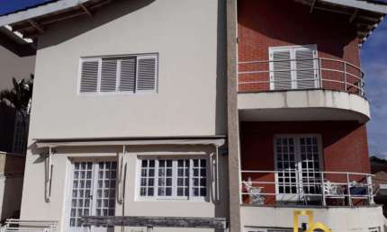 Casa à venda no bairro Alphaville - Santana de Parnaíba/SP