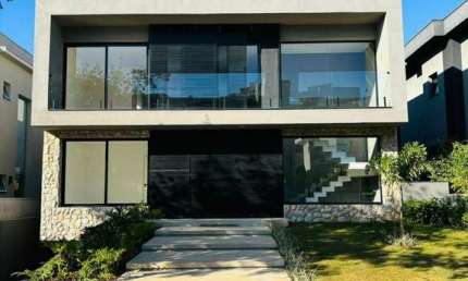 Casa com 4 quartos à venda na Rua Toulon, Tamboré, Santana de Parnaíba, 418 m2 por R$ 5.800.000