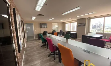 Casa comercial à venda na Alameda Rio Negro, 1030, Alphaville Industrial, Barueri