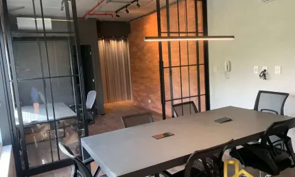 Casa comercial à venda na Avenida dos Parques, 45, Alphaville, Santana de Parnaíba