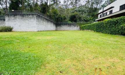 Terreno em condomínio fechado à venda na Rua Toulon, Tamboré, Santana de Parnaíba, 583 m2 por R$ 3.200.000