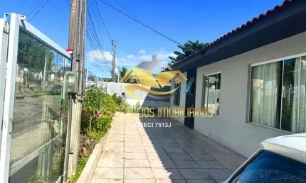 Casa com 3 quartos à venda no Barreiros, São José 