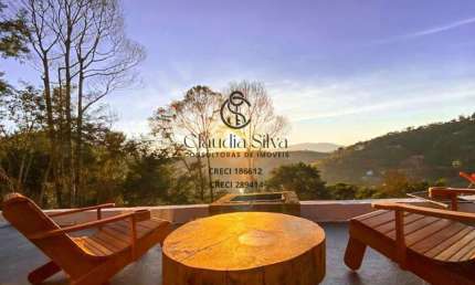 Chácara com jacuzzi, churrasqueira e lareira na serra da mantiqueira