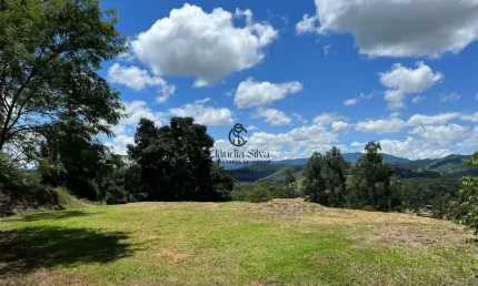 Lotes Exclusivos em Condomínio Fechado – Vista 360º das Montanhas