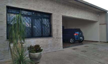 Casa à venda em Jaguariúna, Jardim Planalto, com 2 suítes, com 192 m²