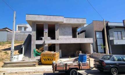 Casa à venda em Valinhos, PORTAL DOS JEQUITIBÁS, com 3 suítes, com 210 m²