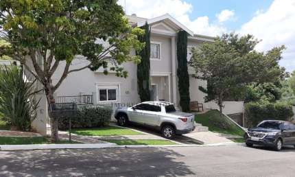 Casa à venda em Valinhos, Parque Nova Suíça, com 4 suítes, com 296 m²