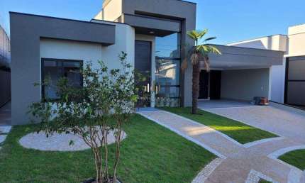 Venda | Casa com 200,00 m², 3 dormitório(s), 4 vaga(s). Chácaras Silvania, Valinhos