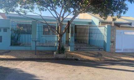 Casa à venda em Campinas, Parque Taquaral, com 3 quartos, com 191 m²