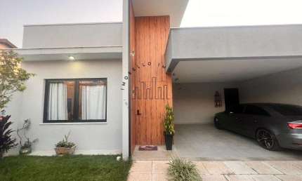 Casa à venda em Valinhos, Loteamento Residencial Água Nova, com 3 quartos, com 240 m²