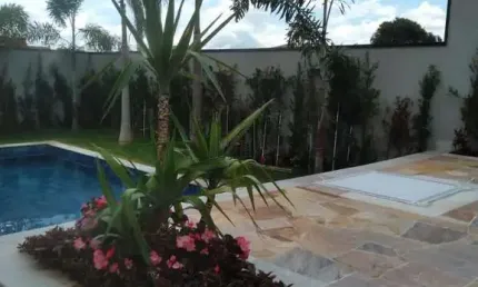 Casa à venda em Paulínia, Parque Brasil 500, com 4 suítes, com 242 m²