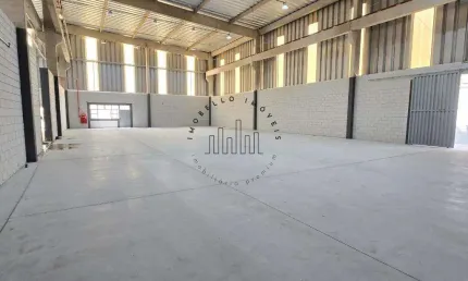 Galpão para alugar em Valinhos, Chácaras Alpina, com 2000 m²
