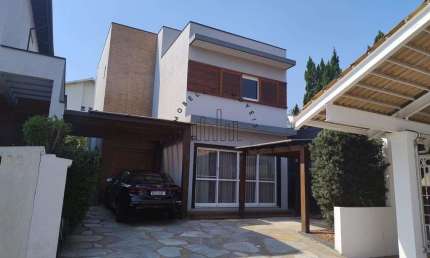 Casa à venda em Campinas, Parque Rural Fazenda Santa Cândida, com 3 suítes, com 210 m²