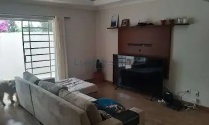 Casa com 3 quartos para alugar na Granja Julieta, São Paulo 