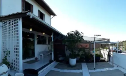 Casa com 4 quartos à venda em Guarapiranga, São Paulo 